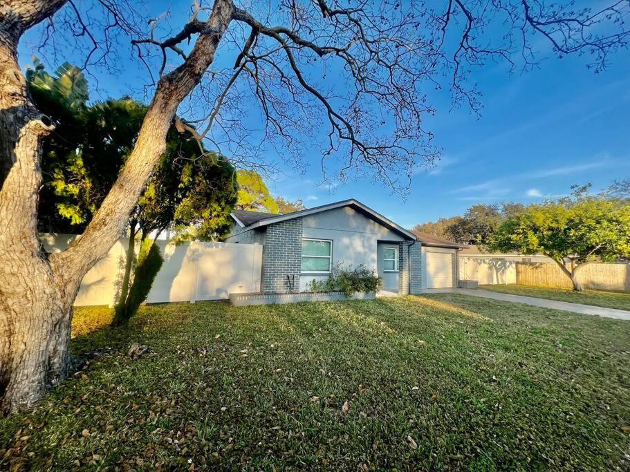 Pinebrook Home Close To Beach Largo Exterior foto